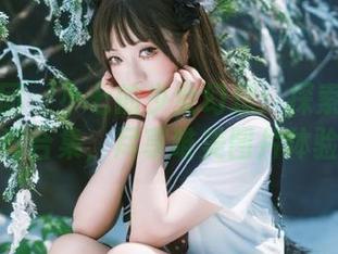森萝财团 - 小七的少女幻想：探索她的写真合集，尽享唯美图片体验
