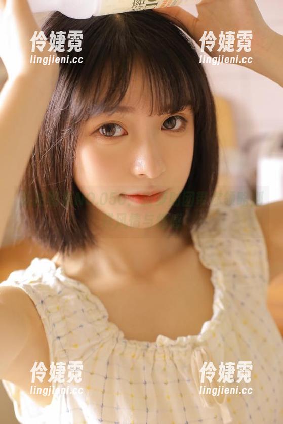 私拍图集NO.050：森萝财团带你领略别样风情与性感-伶婕霓