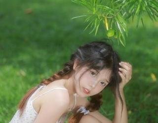 模范学院 - 精选柳侑绮Sevenbaby高跟鞋写真，原图展示时尚与优雅的完美结合