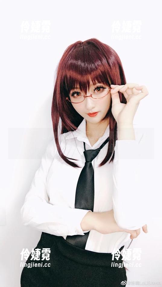 洛璃LoLiSAMA女孩写真合集更新周来了，快来体验她的甜美与俏皮！-伶婕霓