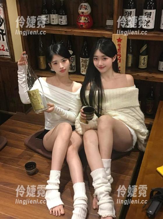 微密圈 - 火龙果羊白丝限量定制图集，完美呈现魅力与优雅-伶婕霓
