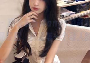 爱蜜社 - 观看乐乐Mango的最新睡衣写真作品原图，捕捉每一个动人的瞬间