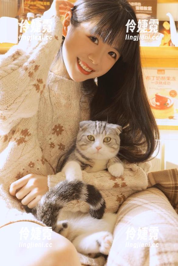 爱蜜社 - 夏茉GIGI独家天台写真图册，展现个性与优雅，现已免费提供！-伶婕霓