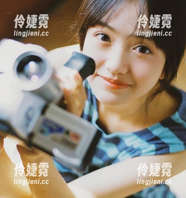 物恋传媒 - 菜菜的随风瞬间：原图合集，笑声随你而来！-伶婕霓