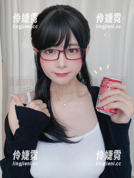 全新眼酱大魔王w居家女友写真合集，温暖你的每一个宅家日-伶婕霓