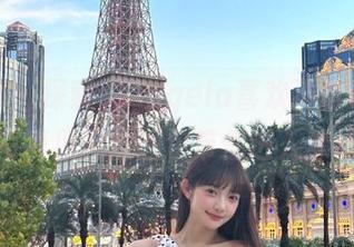 秀人网 - 探索“Angela喜欢猫粉色”：细腻写真原图与图包带你进入梦幻世界