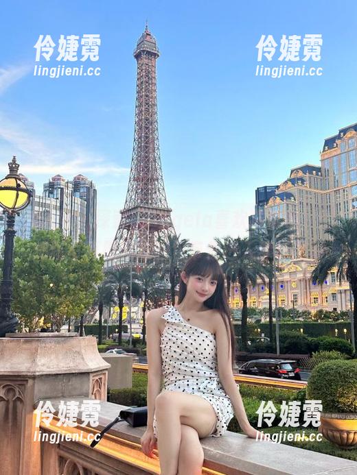 秀人网 - 探索“Angela喜欢猫粉色”：细腻写真原图与图包带你进入梦幻世界-伶婕霓
