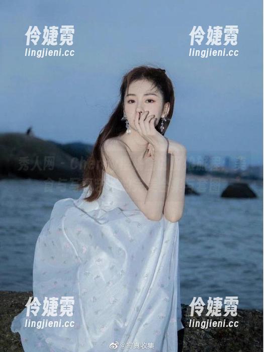 秀人网 - Cherry樱桃酱的厨娘旅程：美食与写真艺术的完美合集与套图-伶婕霓