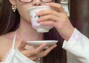秀人网 - 在于诺诺ise的浴室中：从原图看写真艺术的独特魅力