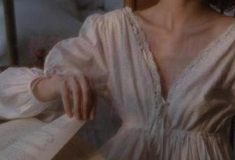 秀人网 - 恍若梦境般的刘飞儿Faye女王：精选图集记录她每一次如诗般的光辉瞬间