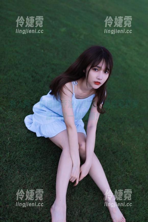 秀人网 - 精选南乔油亮美图，绝美写真资源让你一饱眼福！-伶婕霓