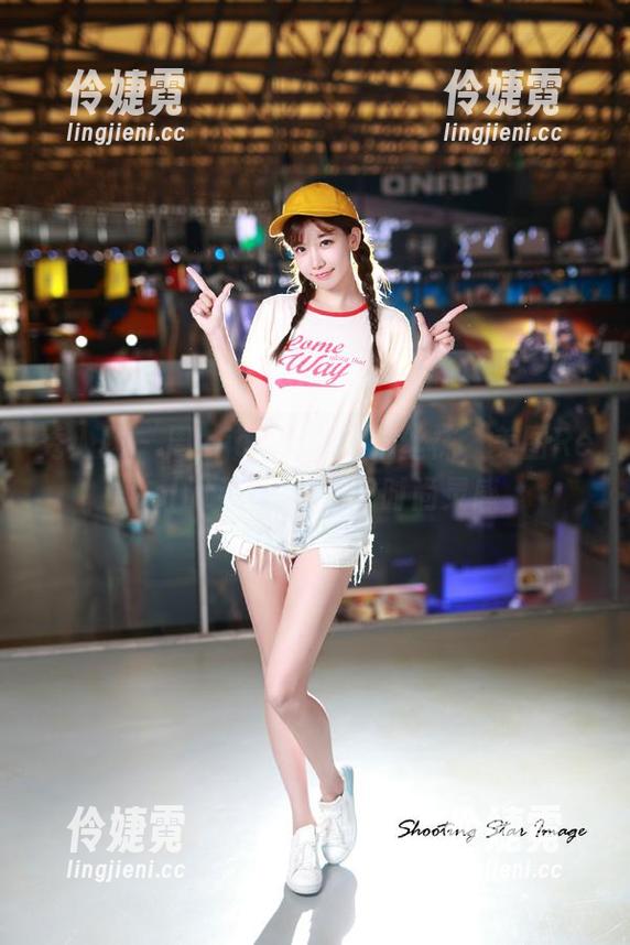 秀人网 - 周jojobaby私拍丝袜，美图Revolutionize你的时尚灵感-伶婕霓