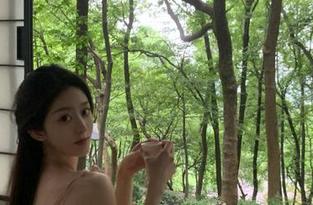 秀人网 - 高清和服写真艺术：唐翩翩带来的珍稀资源合集