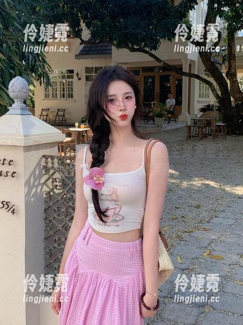 秀人网 - 唯美摄影：奶酥美腿全集免费下载，感受艺术的灵动-伶婕霓