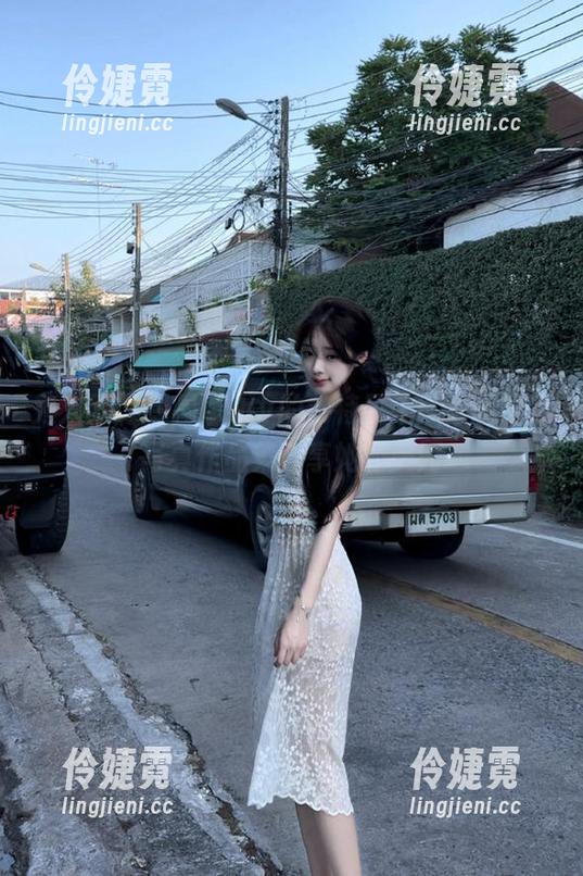 秀人网 - 星星baby的独特风采：必看网袜写真作品集分享她的美丽-伶婕霓