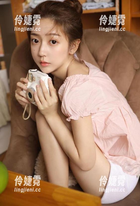 秀人网 - 分享葛征净高184cm的温柔写真，感受每一帧的温暖与美丽-伶婕霓