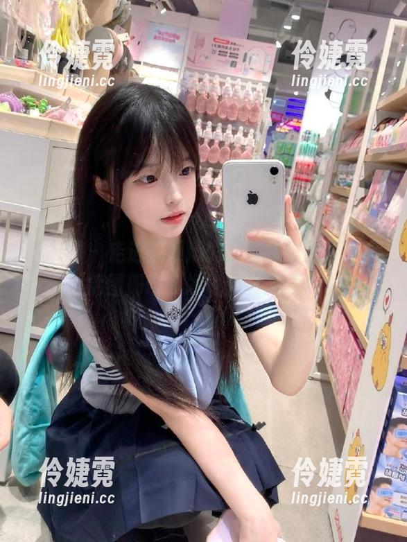 秀人网 - 走进郑颖姗的天台摄影世界，高清图册带你发现别样风情！-伶婕霓