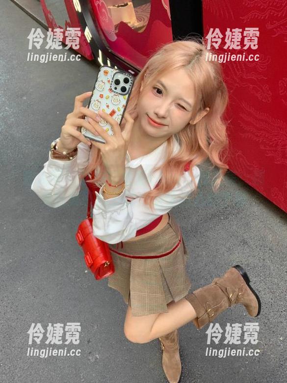 秀人网 - 发现陈怡曼coco瑜伽之美：精美图集等你下载，感受内心的宁静-伶婕霓