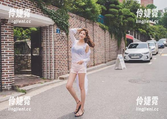 秀人网 - 黄乐然热辣分享！她的套装作品掀起了时尚界的新风潮！-伶婕霓