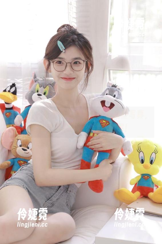 秀人网 - 看看黄乐然如何玩转肉丝写真，图册中满满都是惊艳与创意！-伶婕霓