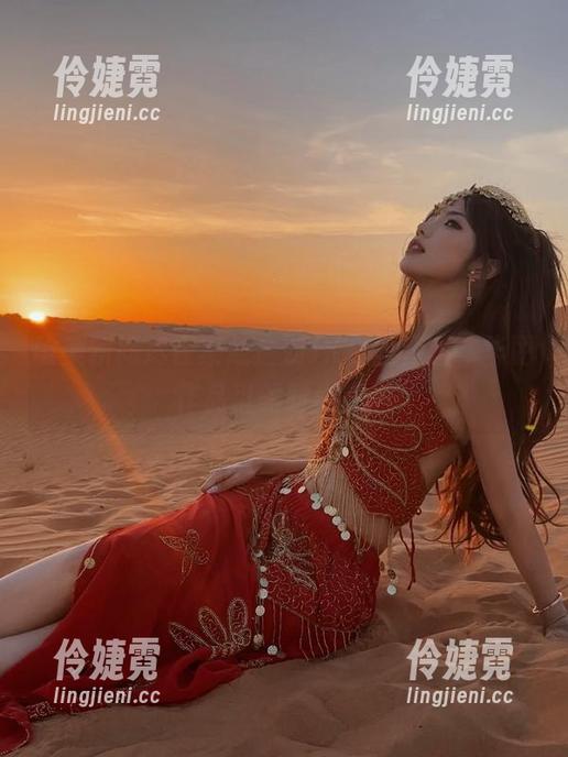 唯美瞬间尽在紧急企划JK白丝套图，华丽作品引领时尚潮流-伶婕霓