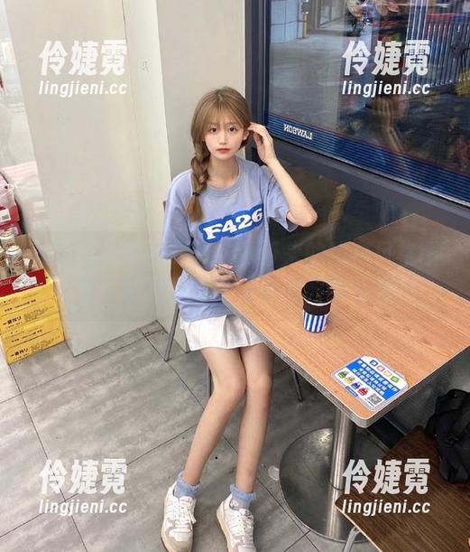 网红馆 - 萌琪琪Irene带来的纯白风格图集，精选作品展现梦幻般的视觉-伶婕霓
