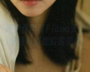 美媛馆 - 探索伊雨蔓Fiona天台写真图集：美丽与梦想的完美结合