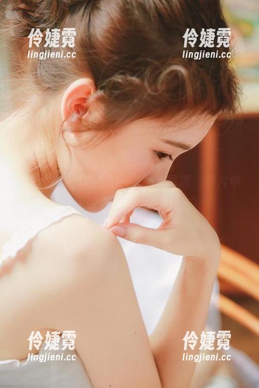 美媛馆 - 刘飞儿Faye空姐写真，照片中释放的青春与自由的魅力-伶婕霓