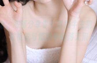 美媛馆 - 高清分享李七喜奶牛主题，让你在视觉与情感中畅游无阻