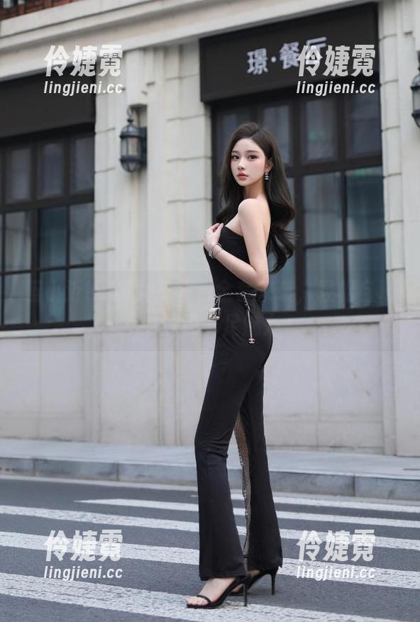 蓝小沂KiKi女王图包全套来袭,轻松自嘲中展现十足魅力-伶婕霓 蓝小沂KiKi女王图包全套来袭,轻松自嘲中展现十足魅力-伶婕霓