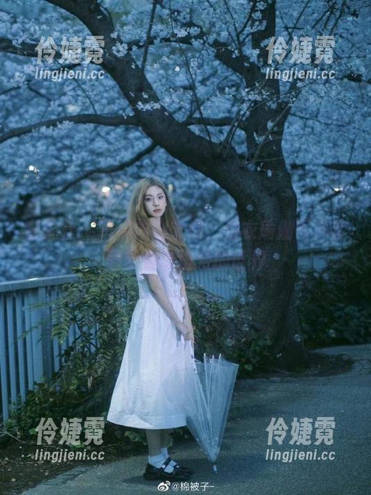 蜜桃社 - 追寻内心宁静，结衣瑜伽写真套图带你走进爱的世界-伶婕霓