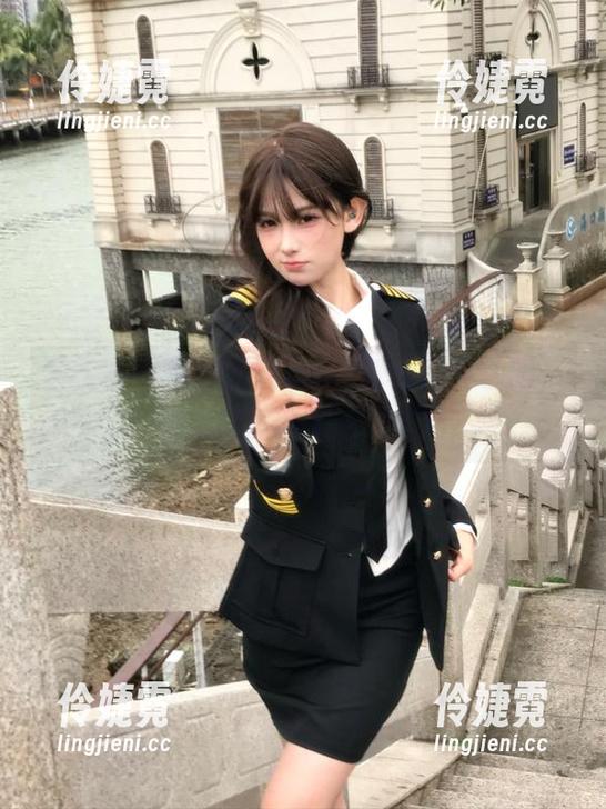 蜜桃社 - 缇娜美Tinami蕾丝写真套图，捕捉瞬间的美丽与灵动-伶婕霓