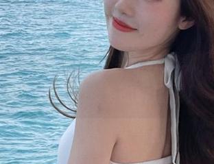 蜜桃社 - 美绪白裙高清写真大赏，立即下载，尽享绝美视听盛宴！
