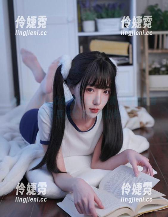 袜涩 - 让人心动的牛仔连体裤，暖暖的套图分享送给爱搞怪的你！-伶婕霓