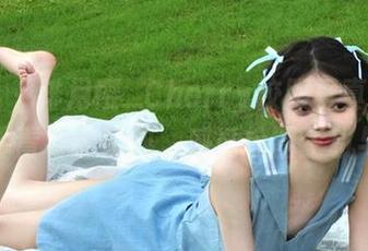 语画界 - 绯月樱_Cherry校服写真集精选：演绎青春的经典，感受校园生机与活力