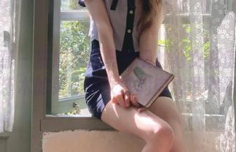 轰趴猫 - 姗姗就打奥特曼的修女私房作品，艺术的灵魂与女性的内心世界相遇