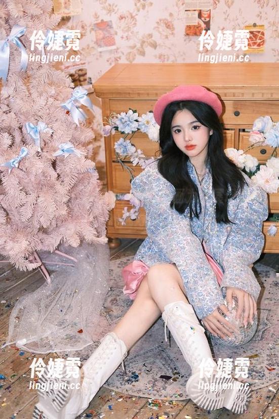 黑系女仆写真图集，轻兰映画为你展现别样的魅力风情-伶婕霓