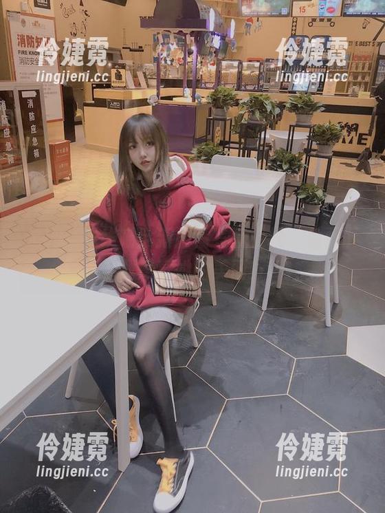 过期米线线喵全新剧情写真上线,免费下载尽享她的美丽!-伶婕霓 过期米线线喵全新剧情写真上线,免费下载尽享她的美丽!-伶婕霓