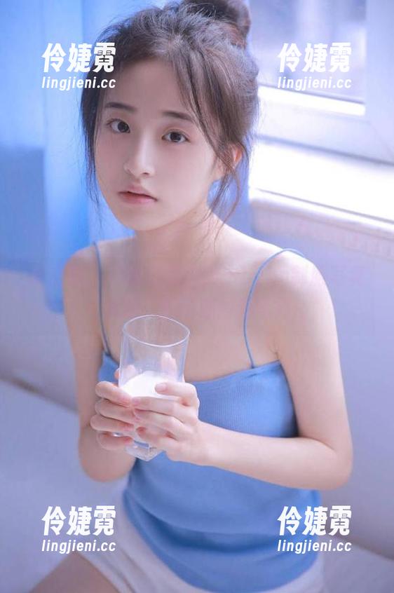青豆客 - 在线获取刘奕宁Lynn制服写真资源，解锁魅力新写真-伶婕霓