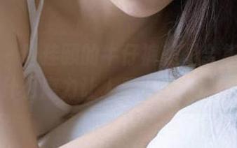 青豆客 - 叶佳颐的牛仔裤美图合集，究竟是什么魔力让人看了还想再看？