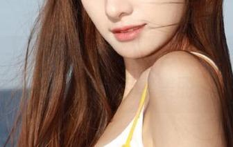 青豆客 - 探索杨漫妮的粉色写真集，免费下载让你尽享美丽