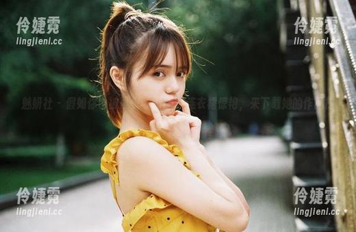 魅妍社 - 假如你也被夏倪可ella的连衣裙惊艳，来下载她的作品挖掘灵感吧！-伶婕霓
