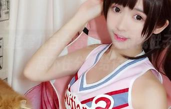 最新鳗鱼霏儿百合套图，笑得我肚子痛，忍不住分享给你！